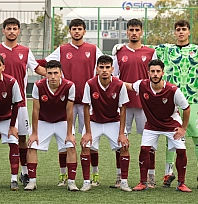 Genç Gakkoşlardan tarihi fark