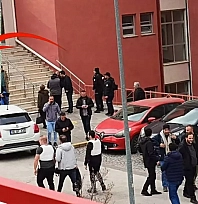 Gümüşhane Üniversitesi'nde silahlı rehine krizi