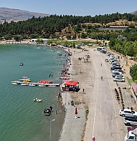 Hazar Gölü'nde tatil yoğunluğu