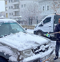 Karlıova beyaza büründü