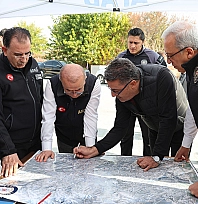 Kaybolan otizmli çocuk 35 kilometrelik alanda aranıyor