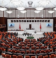 Komisyonda sürpriz düzenleme: Maaşlara 30 bin TL ek artış