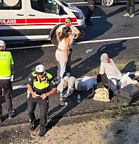 Kontrolden çıktı, karşı şeride uçtu: Feci kazada 1 ölü, 7 yaralı