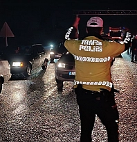 Konya'da yağmur kazaları peş peşe getirdi: 11 Yaralı