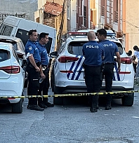 Kötü kokunun geldiği evde 25 yaşındaki genç ölü bulundu