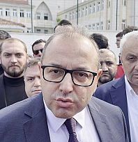 Lisede bıçaklı kavga: 2 öğrenci yaralandı
