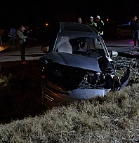 Malatya'da yük treni hemzemin geçitte otomobile çarptı: 5 yaralı