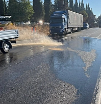 Mazot dökülen yolda felaket: 10 araç kazaya karıştı