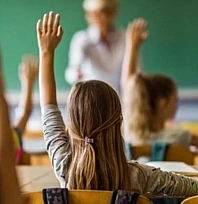 Milyonlarca öğrenciyi ilgilendiriyor! Ara tatil kararı iptal