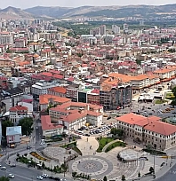 O ilçeye adeta 'Talih kuşu' kondu