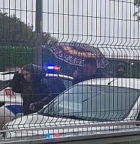 Okul önünde trafik tartışması, öğrenci velisi ayağından vuruldu