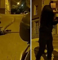 Önce kuryeyi, sonra öz annesini bıçakladı