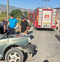 Otomobil, kamyonla çarpıştı: 1 yaralı