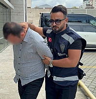 Pazarda genç kadını taciz etti! Gözaltına alındı
