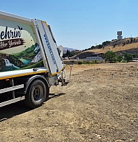 Pertek feribot güzergahından 4 ton atık çıkarıldı