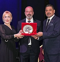 Prof. Dr. Açık: 'Türkiye'nin yeni büyüme hikayesinin Anadolu'da yazılması için sorumluluk alıyoruz'