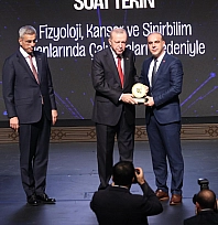 Prof. Dr. Suat Tekin'e TÜSEB Aziz Sancar teşvik ödülü