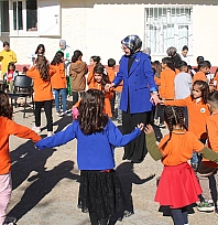 Silvan'da çocukların saç bakımları yapıldı