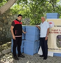 Sivrice'de 20 arıcıya 200 kovan dağıtıldı