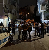 Sokak ortasında silahlı kavga: 3 yaralı