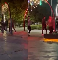 Sokak ortasında tekmeli yumruklu kavga!