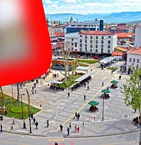 Sokakta gören duruyor! Elazığ'da gizemli tasarım