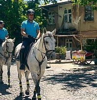 Tarihi Harput'ta atlı jandarma mesaisi