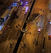 Tır ile otomobiller çarpıştı: 1 ölü, 7 yaralı