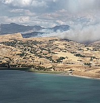 Tunceli'de kırsal alan yangını: Müdahale sürüyor