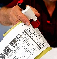 Türkiye'de bugün 3 ilde sandık kuruldu