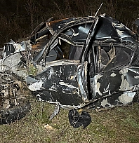 Uşak'ta feci kaza: 2 ölü 1 yaralı