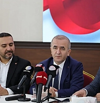 Vali Hatipoğlu Gazetecilerle bir araya geldi