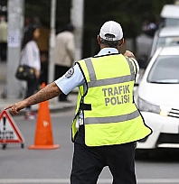 Yeni trafik cezaları askıya alındı