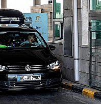 Yurt dışı araç kullanımında yeni dönem: Eş ve çocuklara kolaylık geldi