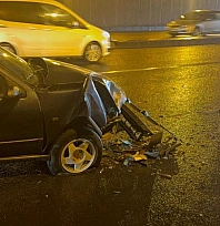 Zincirleme trafik kazası sonucu 3 kişi yaralandı