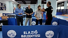 Elazığ'da ödüllü masa tenisi turnuvası tamamlandı