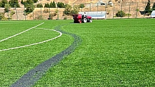 Sezon öncesi Elazığ'daki futbol sahaları yenilendi