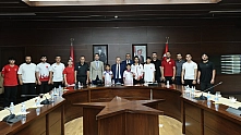 Türkiye şampiyonlarına Vali'den tebrik