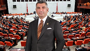 'Terörle mücadele, siyasi tartışmaların dışında devlet politikası olmalıdır'