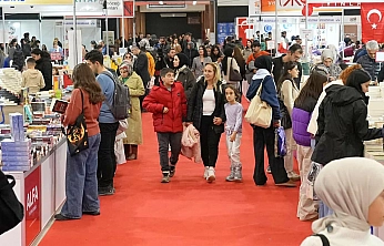 6. Kitap Fuarı'nda, değerli kalemler Elazığlılarla buluşuyor