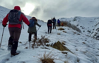 Akdağlar zirve faaliyeti başarıyla tamamlandı