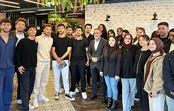 Albakabala, gençlerle şiir ve edebiyat üzerine buluştu