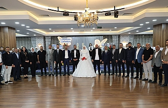 Avşar ve Babamir ailelerinin mutlu günü