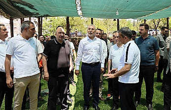 Bakan Işıkhan Elazığ'da