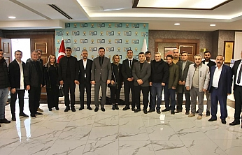 Başkan Adayı Ertürk'ten Selmanoğlu'na hayırlı olsun ziyareti