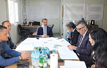 Başkan Şerifoğulları, Tarihi Öğretmenevi'nde çalışmaları inceledi