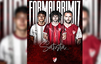 Bordo-Beyazlı formalar satışa çıktı