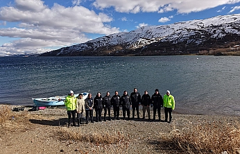 Doğu'nun gizli denizinde şefkat eli