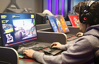 Elazığ Belediyesi E-Spor Merkezi, Fırat Üniversitesi topluluğunu ağırladı