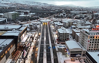 Elazığ'da 12 Ocak'ta Eğitime Kar Yağışına Göre Karar Verilecek